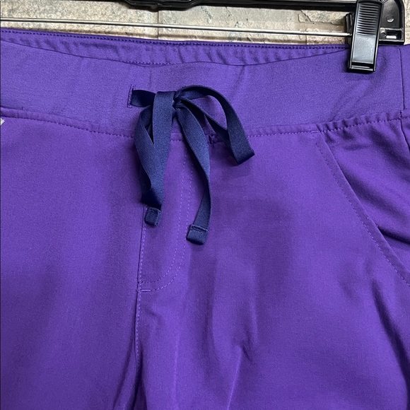 Figs Purple Women's Jogger Pants - Picture 4 of 10